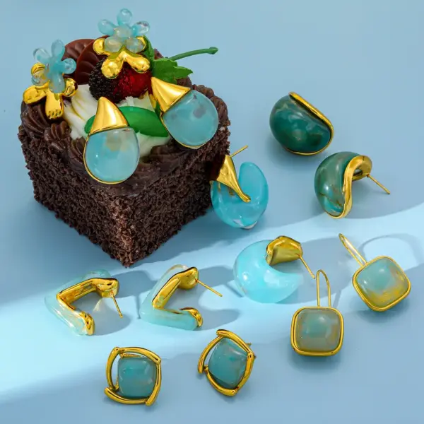 Wholesale Elegant Geometric Resin Embedded 18K Gold Plated Stainless Steel C-Shaped Flower Ear Studs Casual Chic Simple Style For Women