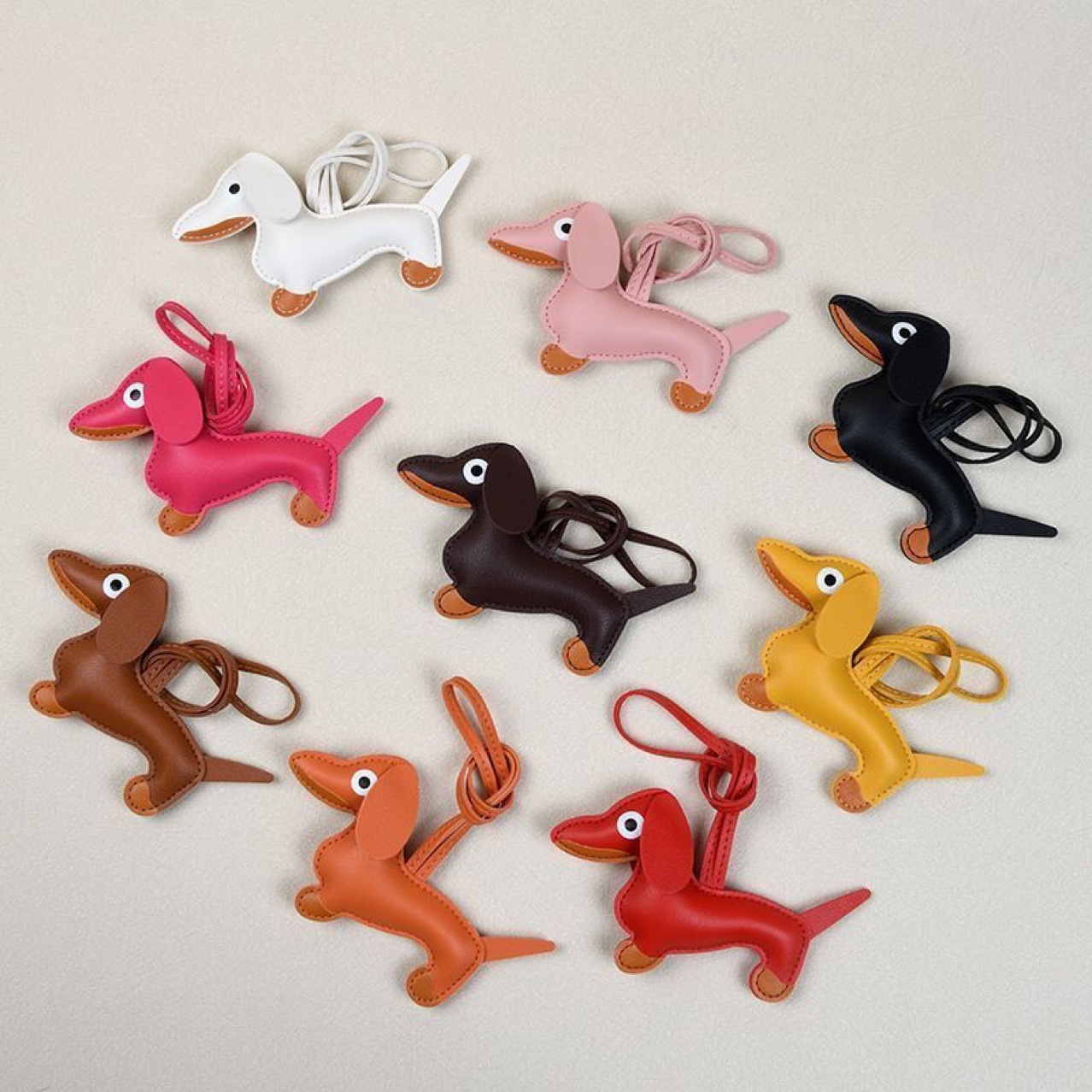 Wholesale PU leather dachshund dog pendant bag keychain aessories