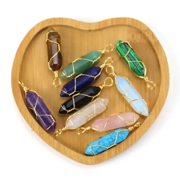 Wholesale Simple Style Hexagon Prism Natural Stone Copper Handmade Pendant Necklace 1 Piece