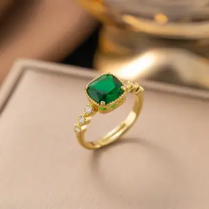 F1137 Copper Material-Square Emerald Ring Gold