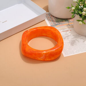 B24-082 orange e5-f1