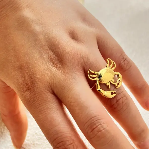 Wholesale PVD Coated Real Gold Plated Crab 304 Stainless Steel Vacation Marine Style Waterproof Non Tarnish Open Rings
