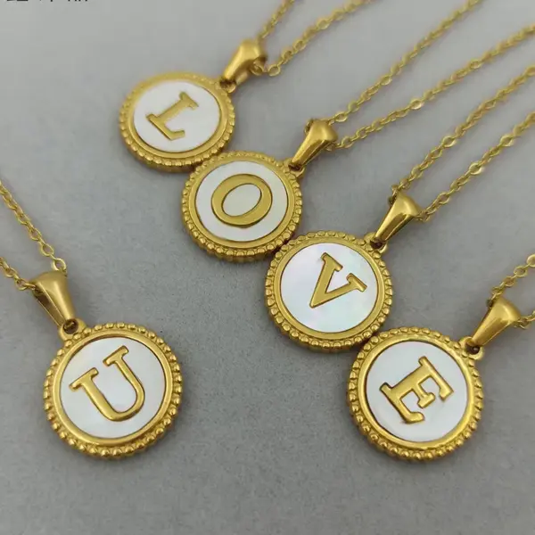 Wholesale Simple Style Round Letter Titanium Steel Pendant Necklace Polishing Gold Plated Shell Stainless Steel Necklaces