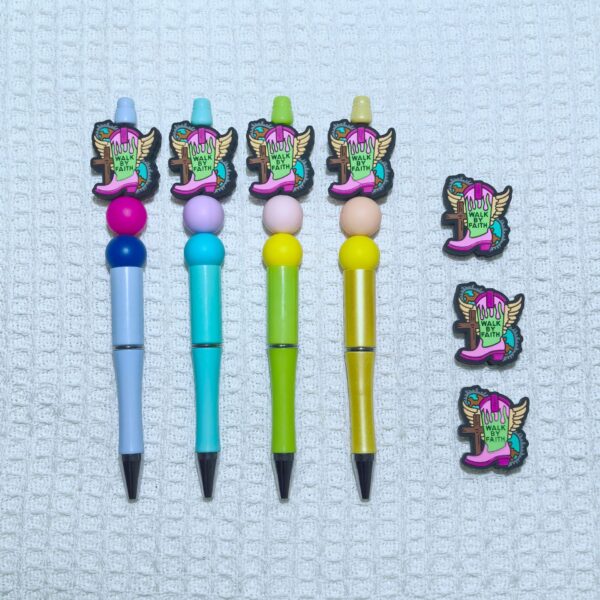 Wholesale Cross border hot sale new: color boots silicone cartoon beads beaded factory wholesale in stock