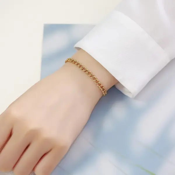PVD Coated Real Gold Plated Geometric 201 Stainless Steel Simple Style Waterproof Non Tarnish 201 Stainless Steel Bracelets
