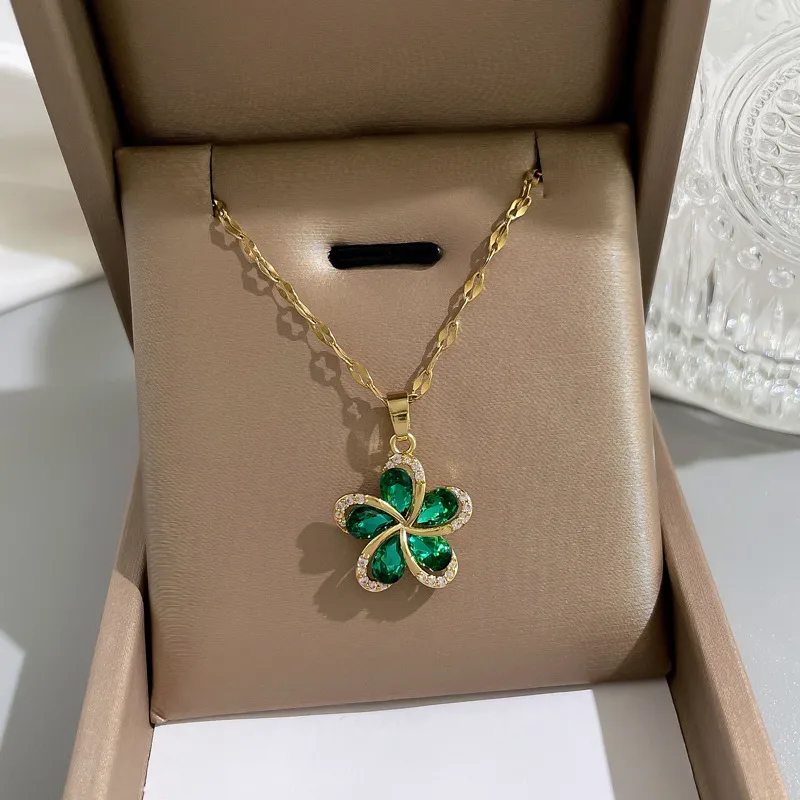 Wholesale 304 Stainless Steel Vacuum Plating Artificial Gemstones Flower Fashion Pendant Necklace For Women'S