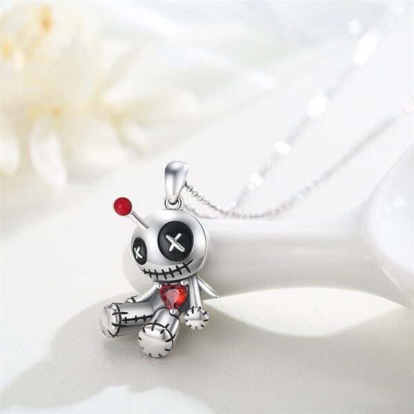 Wholesale Cross-border New Cursed Doll Necklace European and American Dark Gothic Style Creative Pendant Halloween Jewelry Gift