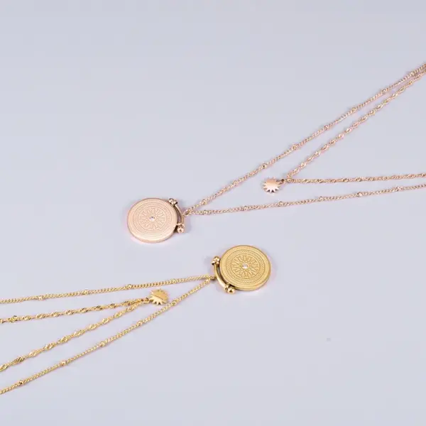 oly-faa4a838ddb3b5b7b40fcc04bae120a7 Wholesale PVD Coated Real Gold Plated 18K Gold Heart 304 Stainless Steel Titanium Steel Waterproof Non Tarnish 304 Stainless Steel Titanium Steel Necklace
