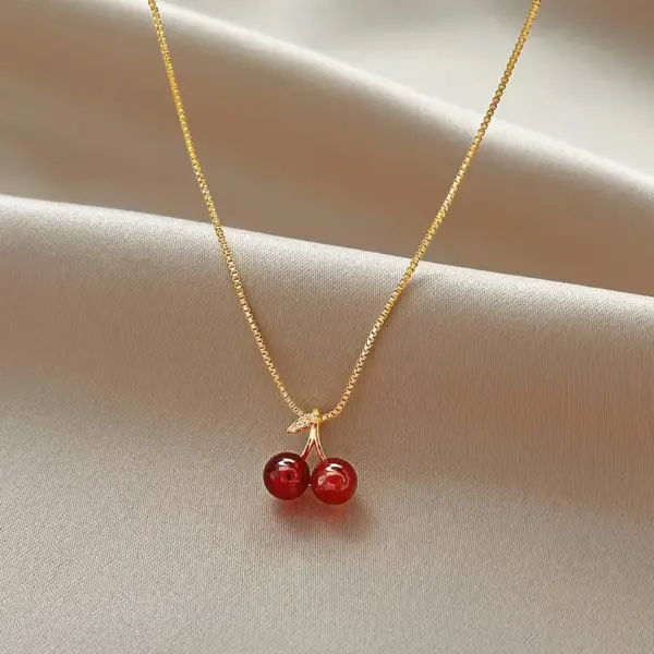 Wholesale 304 Stainless Steel Plastic Cherry Ion Plating (IP) 18K Gold Plated Sweet Simple Style Waterproof Non Tarnish Plating Regular Chain Pendant Necklace