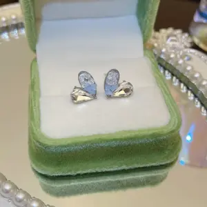 E0283-2 Silver Needle