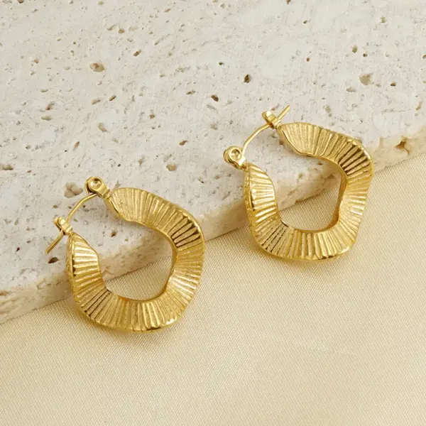 oly-faea20ffe97597d480a0805d1a034252 Wholesale PVD Coated 18K Gold Plated Geometric 304 Stainless Steel Retro Waterproof Non Tarnish Earrings