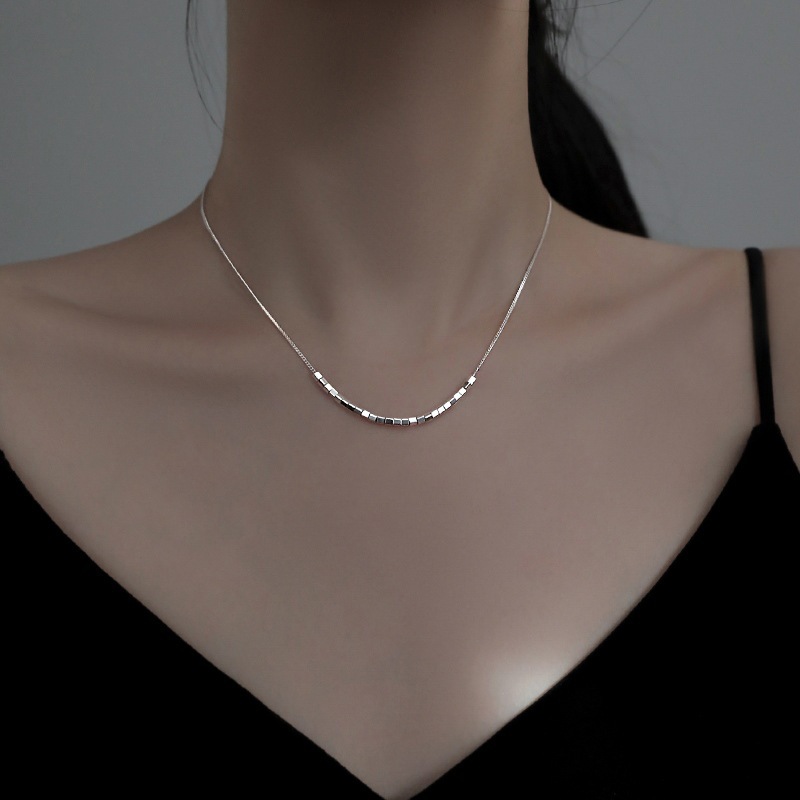 Wholesale S925 Sier Square Necklace New Entry Luxury Women's Summer Clavicle Chain Niche Design All-match Simple INS Style