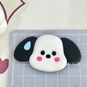 Pvc soft glue: medium size sweating puppy [3.6*6.1cm]