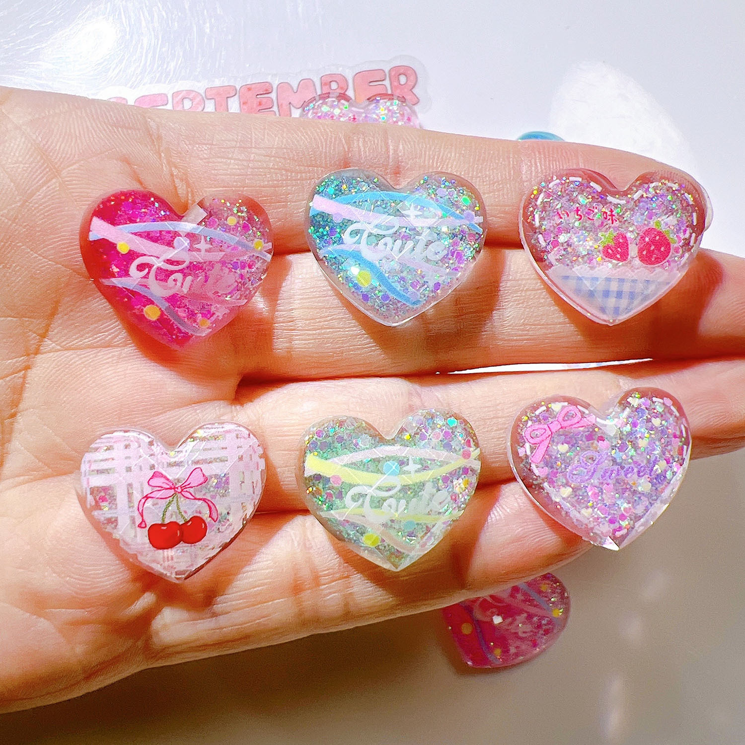 Wholesale Resin DIY Aessory Shoe Buckle with Sequins, Cherry, and Heart Design