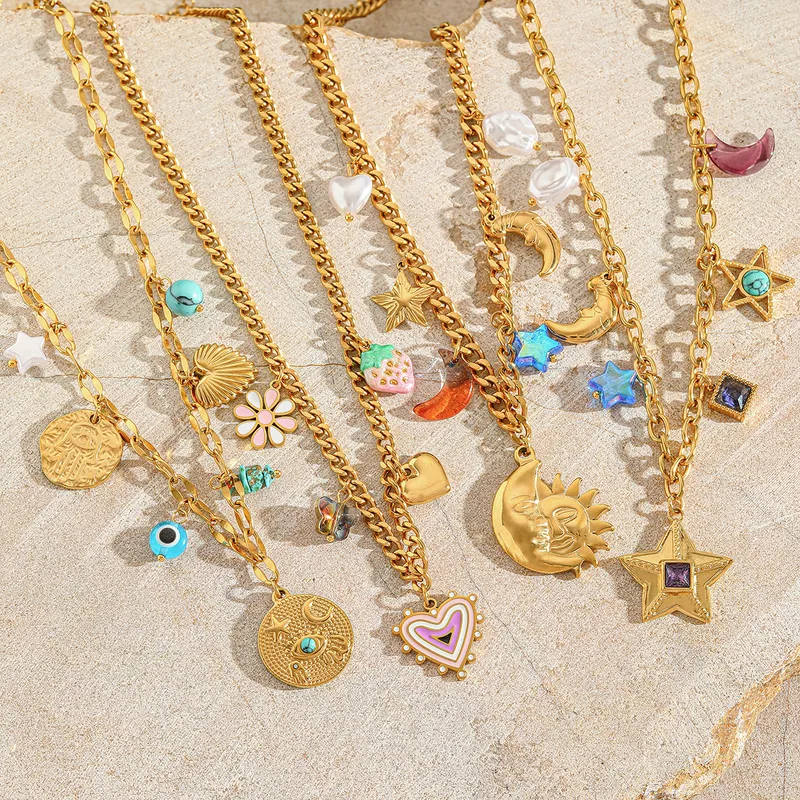Wholesale Ion Plating (IP) 18K Gold Plated Sun Star Moon Heart Shape 304 Stainless Steel Casual Elegant Commute 304 Stainless Steel Multi Charms Necklace