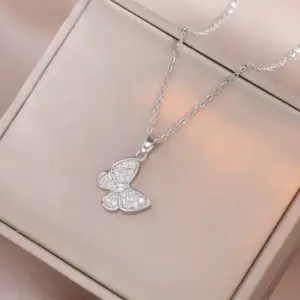 X0430 Butterfly Necklace