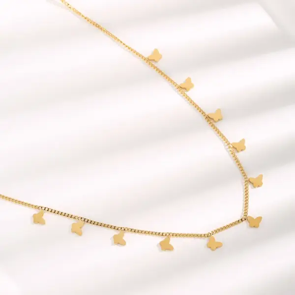Wholesale Vacuum Plating Real Gold Plated 18K Gold Butterfly 304 Stainless Steel Sweet Simple Style Waterproof Non Tarnish 304 Stainless Steel Necklace