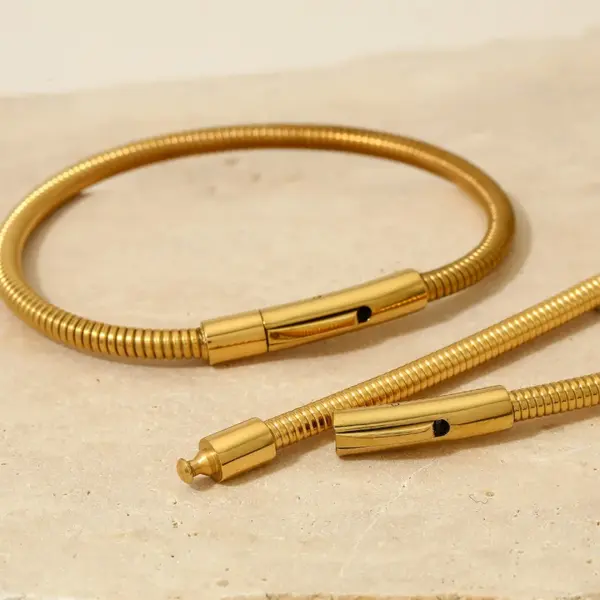 Wholesale PVD Coated Real Gold Plated 16K White Plating Solid Color 304 Stainless Steel Simple Style Waterproof Non Tarnish Bracelets Necklace