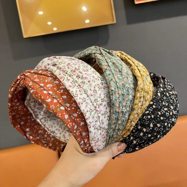 Wholesale Korean Style Retro Cross-Knotted Headband Fabric Floral Wide-Brimmed Headband Women's Pressed Hairpin Headband Elegant Hair Bundle Headband