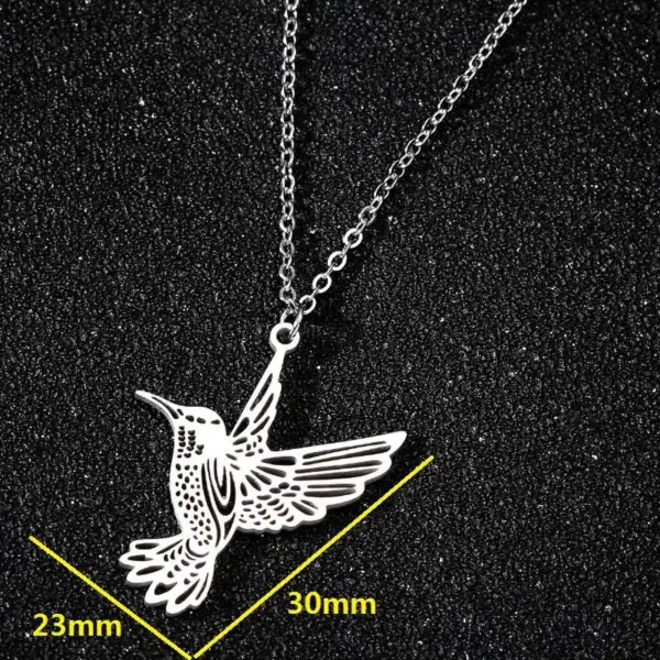 PVD Coated 18K Gold Real Gold Plated Hummingbird 201 Stainless Steel Casual Simple Style Waterproof Non Tarnish 201 Stainless Steel Pendant Necklace