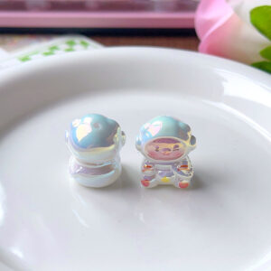 White (astronaut piggy)