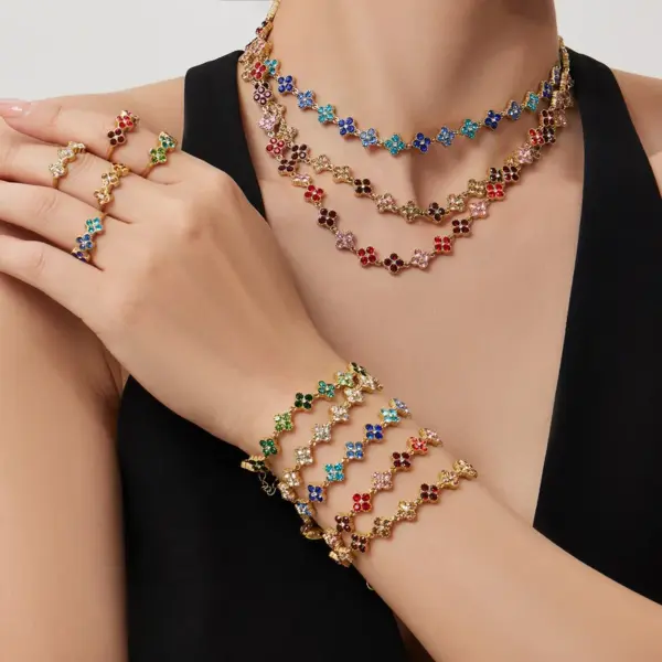 18K Gold Plated 304 Stainless Steel Vacuum Electroplating (In Furnace) Zircon Geometric Pattern (Jewelry) Waterproof Non-Fading CNC Claw Setting Luxurious Chain Bracelet Necklace Jewelry Set For Women