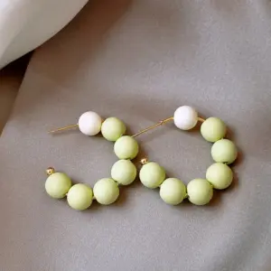 147# Silver Needle-Green-White-Beaded