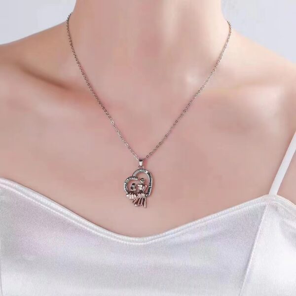 Wholesale Cross-border Fashion Heart-shaped European and American Two-color MAMA Mother's Day Pendant All-match Crystal Zircon Character Necklace Pendant