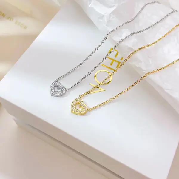 PVD Coated 18K Gold Platinum Real Gold Plated Heart Shape 304 Stainless Steel Waterproof Non Tarnish 304 Stainless Steel Pendant Necklace