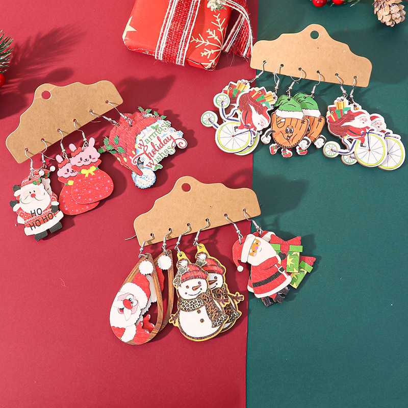 Wholesale Christmas painted wooden earrings