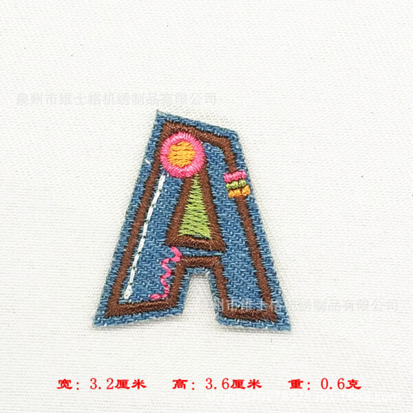 Wholesale Factory direct 26 letters animal cloth cartoon cloth patch clothes embroidery denim spot