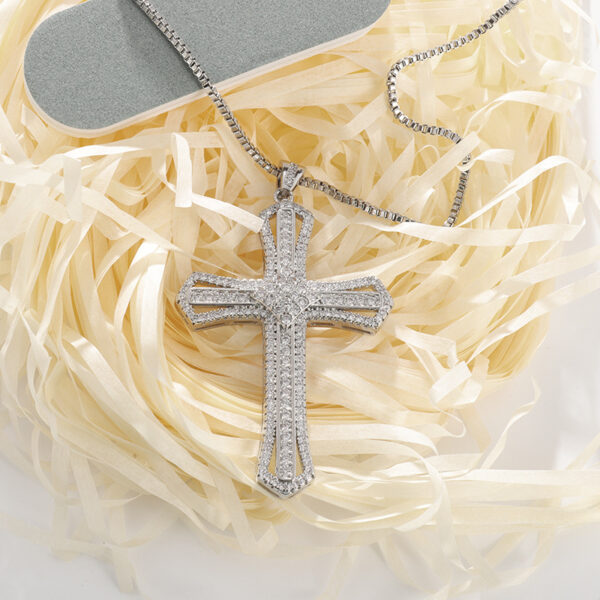 Wholesale Cross-border European and American New Cross necklace men and women zircon pendant clavicle chain jewelry full diamond factory direct supply