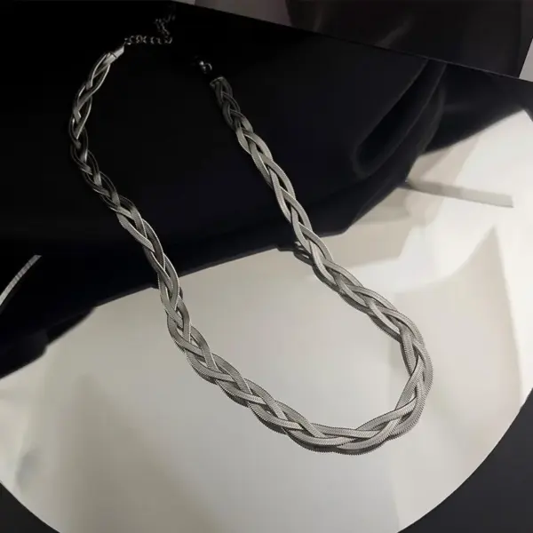 Wholesale Punk Cool Style Solid Color Titanium Steel Necklace