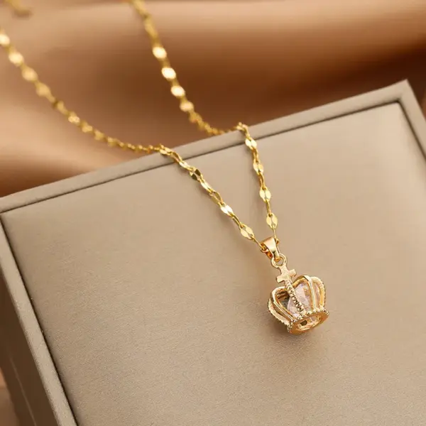 Wholesale Glam Simple Style Solid Color 304 Stainless Steel Copper Plating Inlay 18K Gold Plated Acrylic Glass Zircon Pendant Necklace