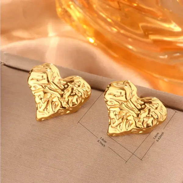 Wholesale PVD Coated 18K Gold Plated Sector Leaves Heart Shape 304 Stainless Steel Simple Style Waterproof Non Tarnish Ear Studs