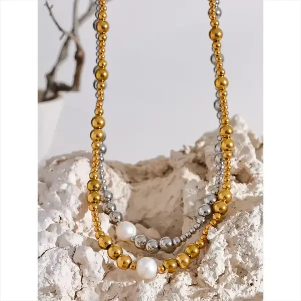 Wholesale Ion Plating (IP) Round 302 Stainless Steel 304 Stainless Steel Imitation Pearl Casual Elegant Simple Style Waterproof Non Tarnish 302 Stainless Steel Necklace