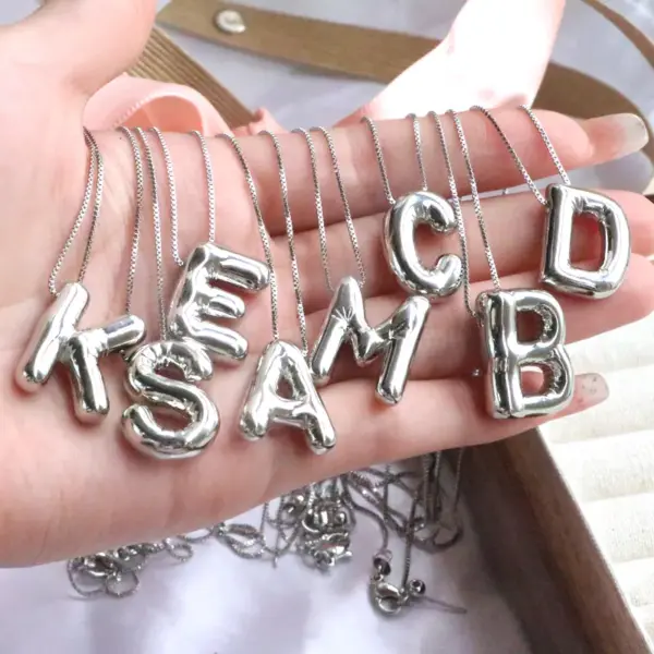 Wholesale Simple Style Classic Style Letter Copper Silver Plated Pendant Necklace In Bulk