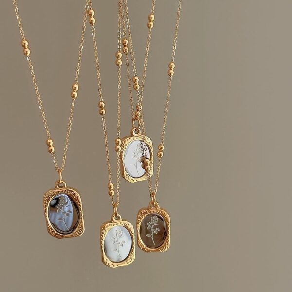 Wholesale Light Luxury Embossed Magic Mirror Rose Titanium Steel Necklace