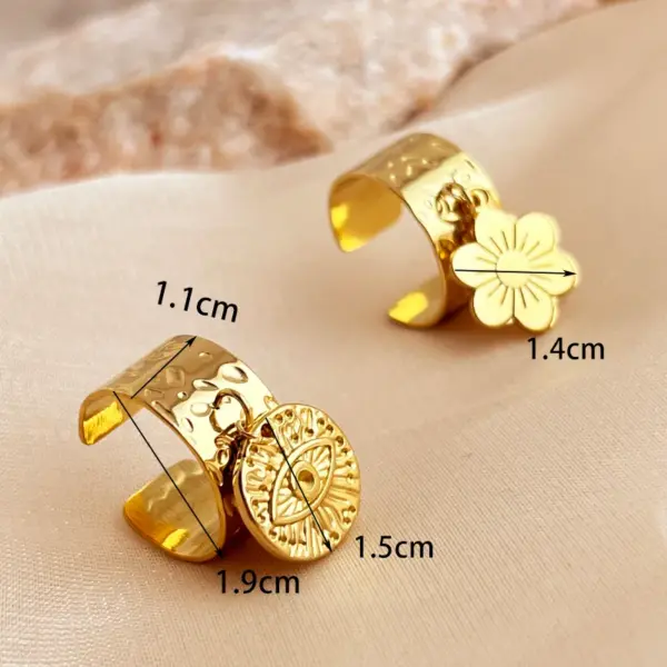 Wholesale PVD Coated Real Gold Plated 18K Gold Eye Solid Color Flower 304 Stainless Steel Tropical Simple Style Waterproof Non Tarnish Charm Rings