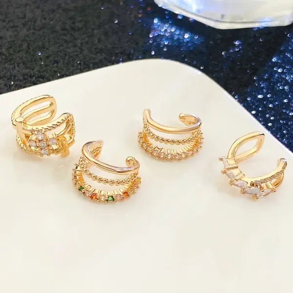 Wholesale 1 Piece Simple Style Geometric Plating Inlay Copper Rhinestones Gold Plated Silver Plated Ear Cuffs