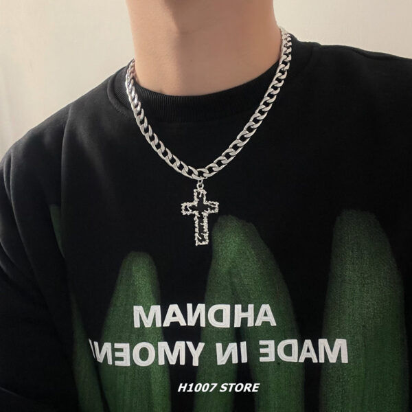 oly-fce1cdb84f2f6462ba3d5b53baf3ee77 Wholesale Dark Wind melting cross hip hop style Cuban necklace boys niche design sense female clavicle chain sweater chain