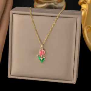8168 Rose Red Tulip Necklace / Gold