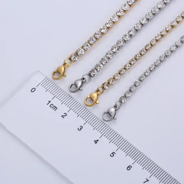Wholesale PVD Coated 18K Gold Plated Solid Color 304 Stainless Steel Simple Style Shiny Waterproof Non Tarnish 304 Stainless Steel Necklace