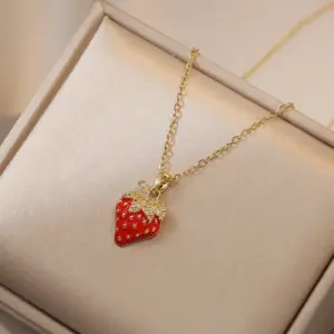 X1961 Gold Strawberry Necklace {Pendant Together}