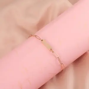 Rose / Gold