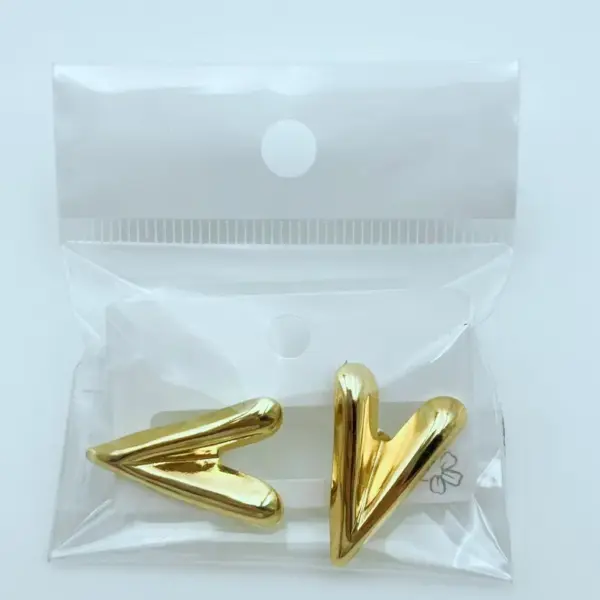 Luxurious Floral Oil Pressed Stainless Steel Earrings Fashionable Petal Leaf Ear Jewelry Elegant Simple Style For Women