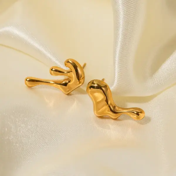 Wholesale 304 Stainless Steel Irregular PVD Coated 18K Gold Plated IG Style Asymmetrical Plating Gold Ear Studs