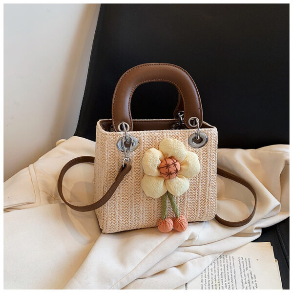 oly-fd2b963d4fa951898cdc84e20f87aea4 Wholesale New Race Creative Straw Handbag 2025 Spring and Summer New Simple Shoulder Bag Clear Sweet Crossbody Women's Bag