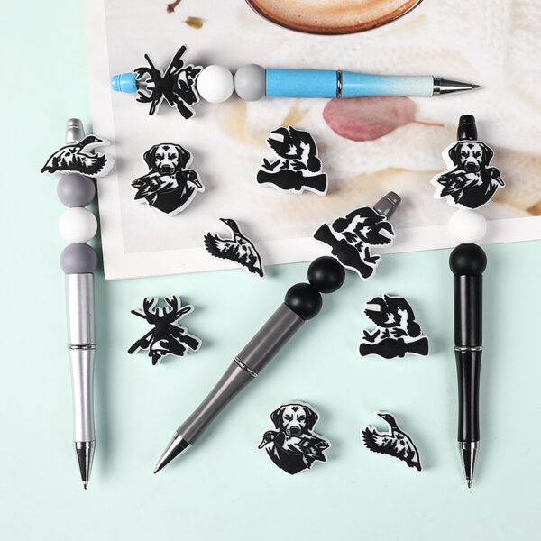 Wholesale 20pcs/pack of antler silicone beads for DIY straight hole beads