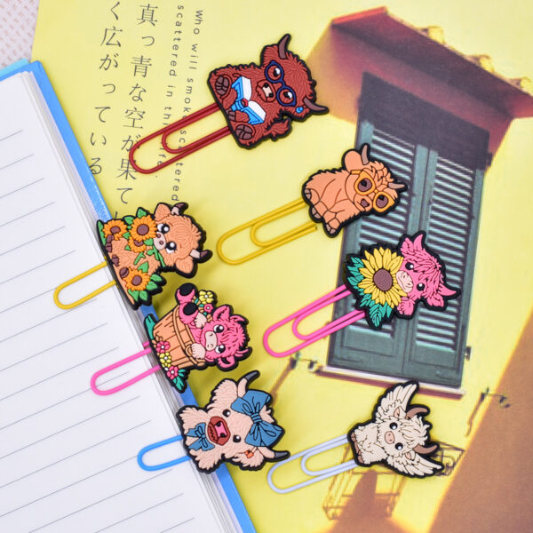 Wholesale Random 50pcs Highland Cow Yak Paper Clip Bookmark
